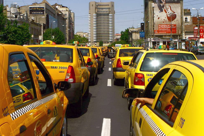 taxi in bucharest