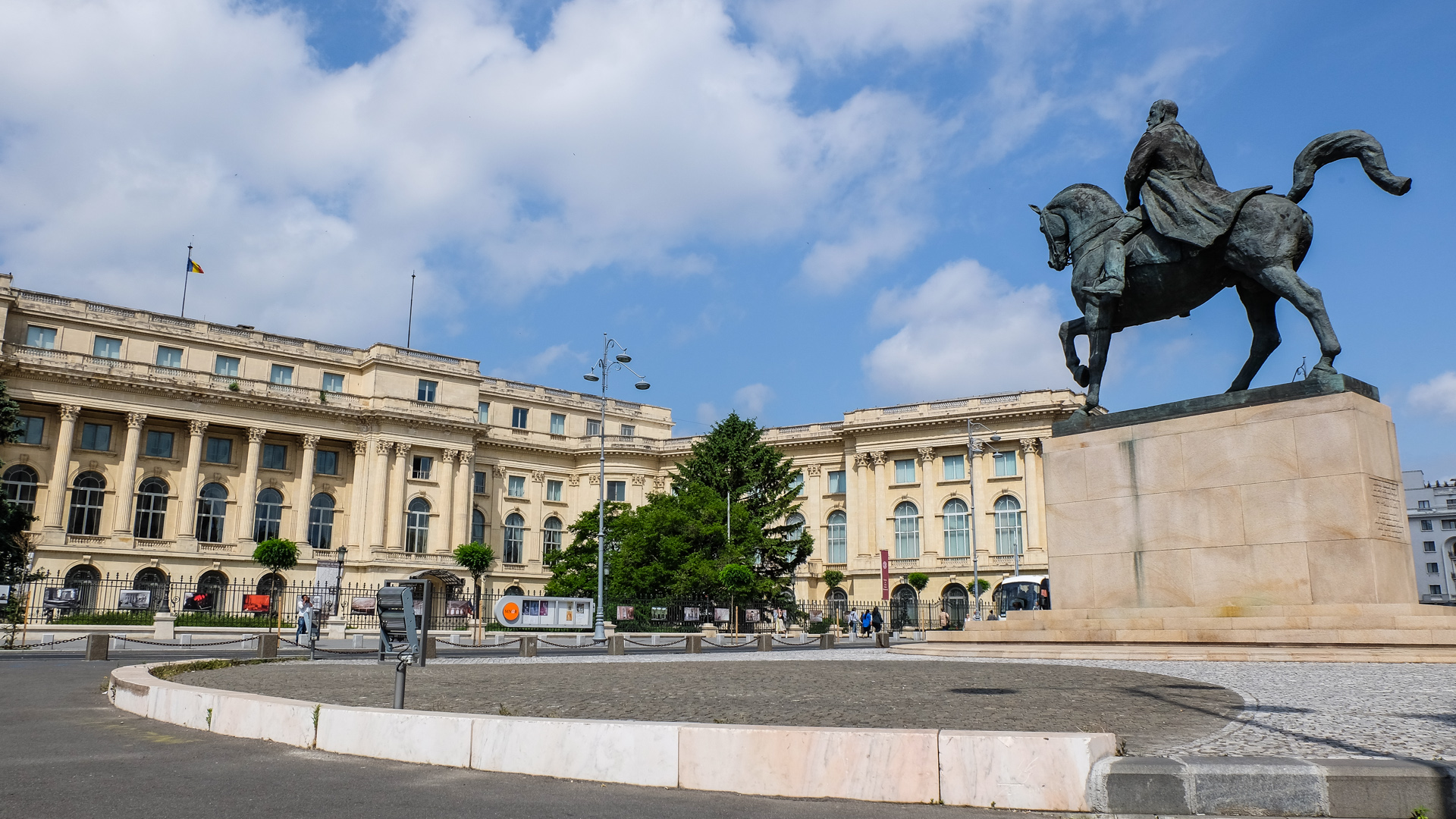 Bucharest panoramic tour