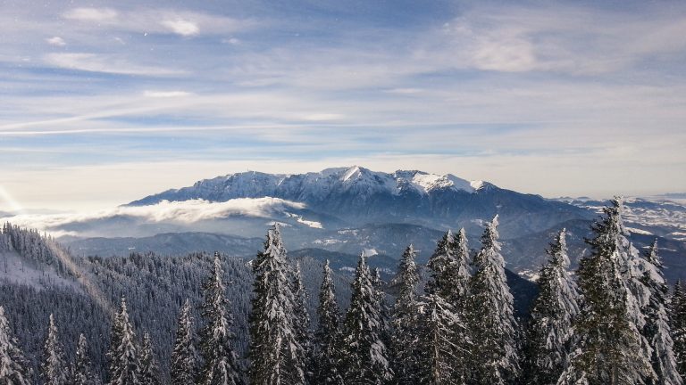 4 amazing ideas for a spectacular winter holiday in Romania