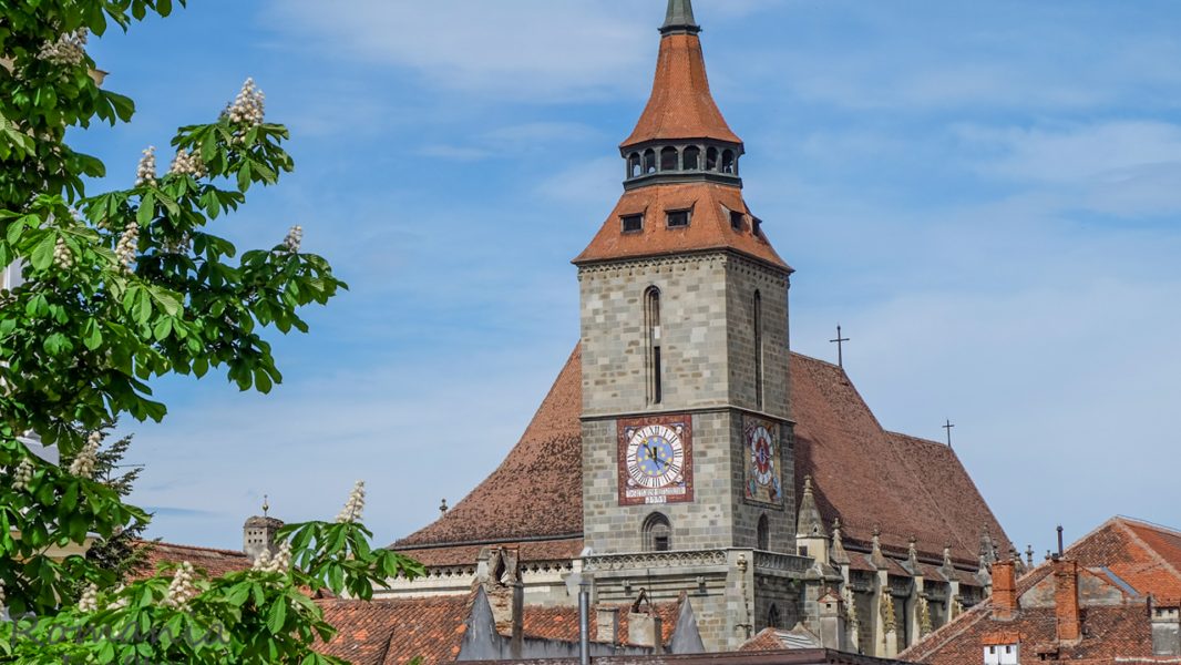 Tour Brasov old town - RomaniaTourStore