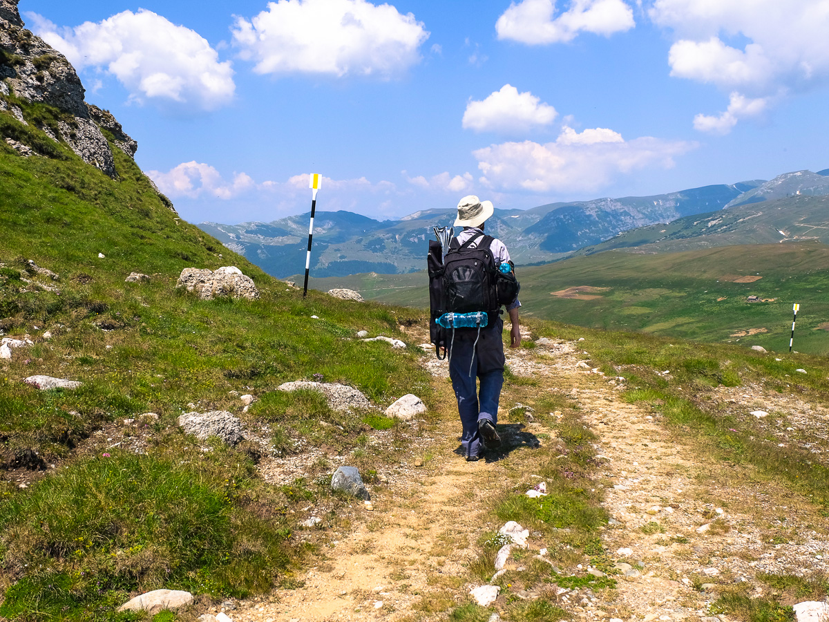 solo walk tours carpathian mountains