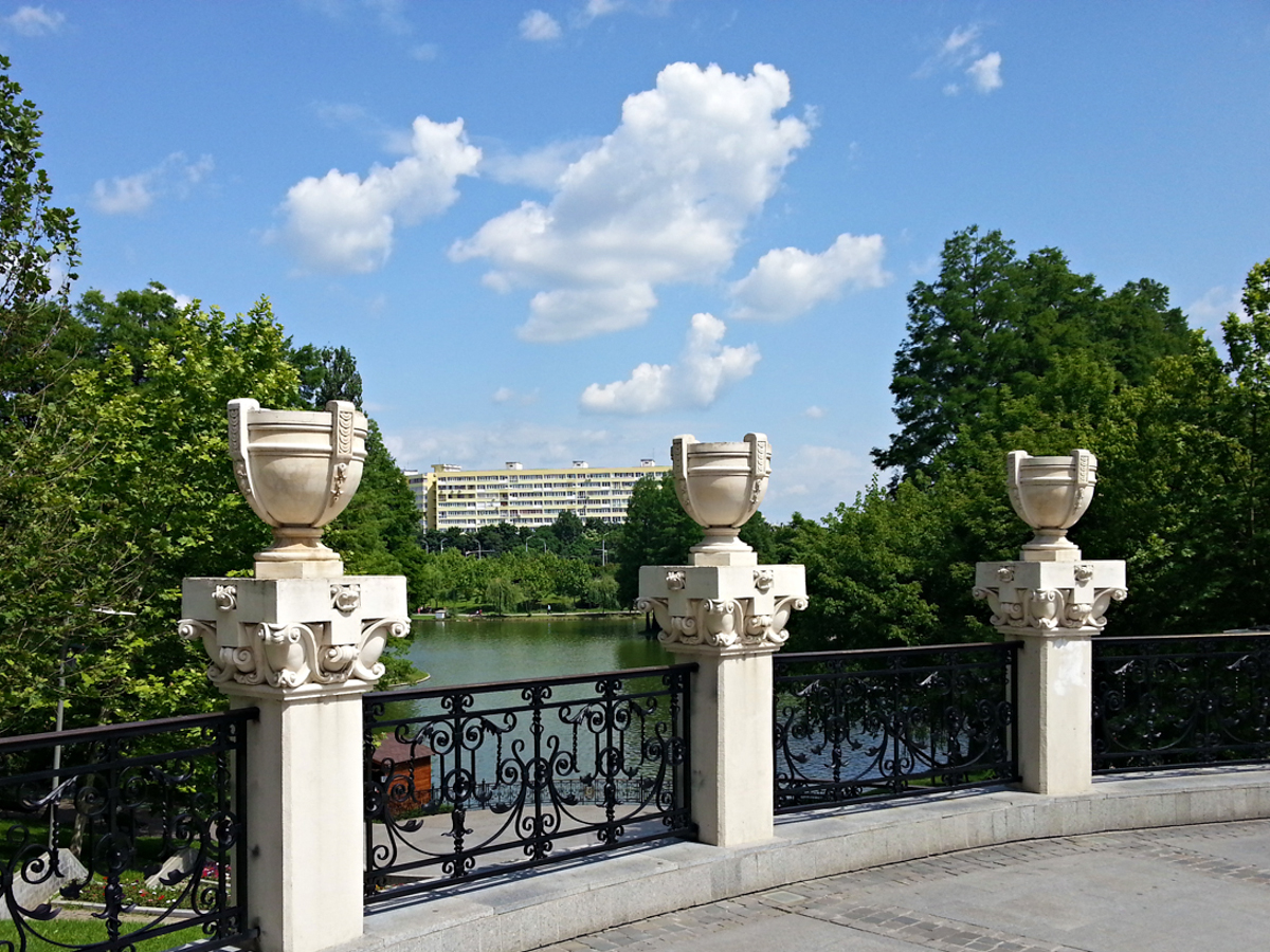 top 8 things to do in bucharest