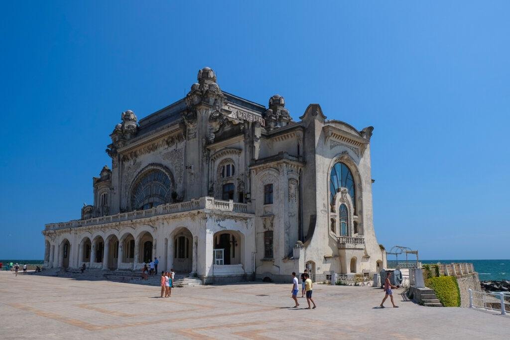 Beauty in ruins - the story of Constanta's forgotten casino romania