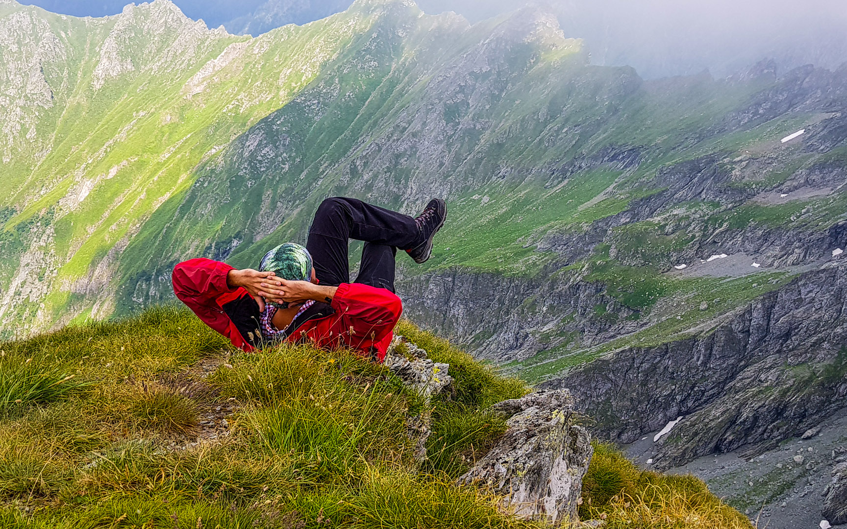 fagaras mountains hiking trails