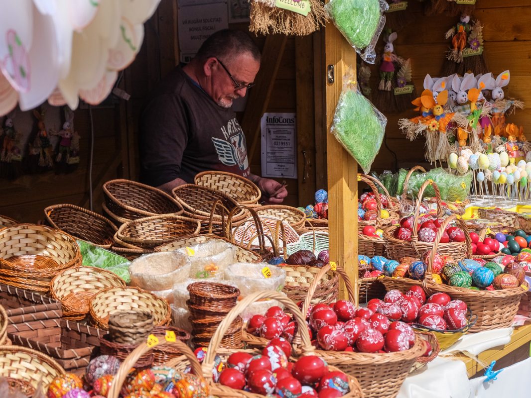 Painted eggs and perfumed girls Easter traditions in Romania