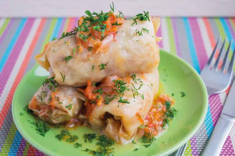 cabbage rolls sarmale romanian food